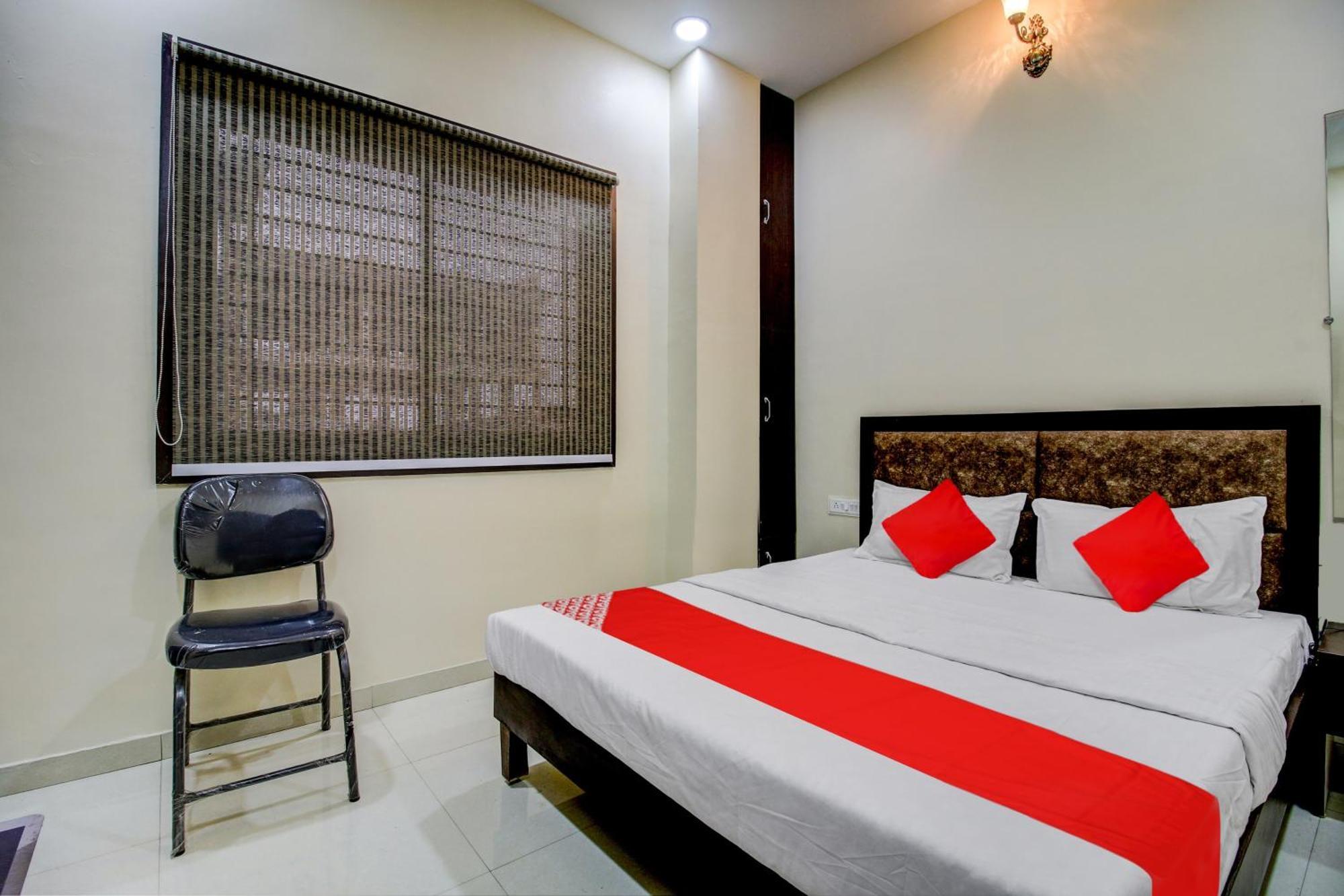 Hotel O The Shloka Бхопал Екстер'єр фото